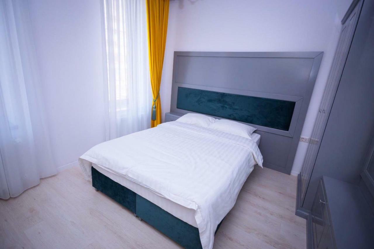Hotel Glaris Tirgu Frumos Dış mekan fotoğraf