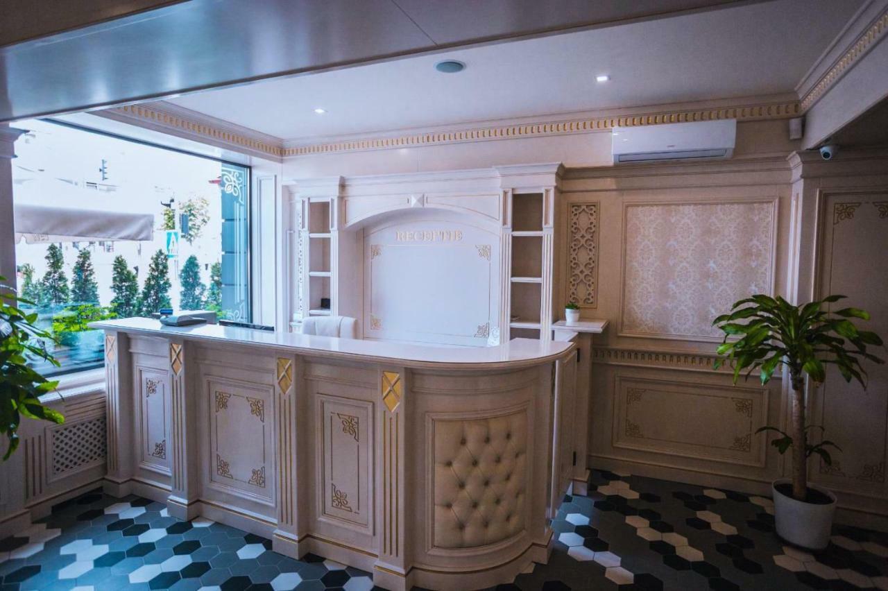 Hotel Glaris Tirgu Frumos Dış mekan fotoğraf